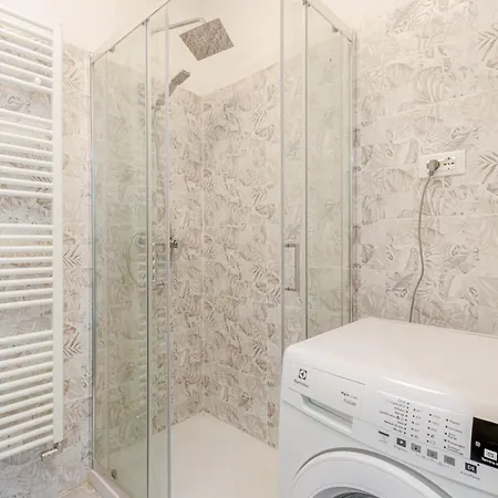 Bellaria Palace - Near The Of Ferrari 公寓